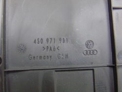 защита заглушка консоли Audi R8 4S 4S0971981
