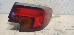 фонарь правый opel ASTRA K V HB 39015944