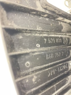 корпус салонного фильтра Воздух BMW E60 2.5b