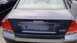 volvo S60 1 и 00- крышка багажника задний 427-26