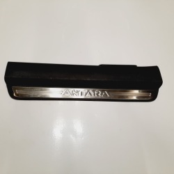 opel ANTARA молдинг порога внутреняя левая передняя 96630458