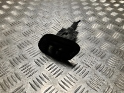 форсунки омывателя левый volvo XC40 17-