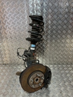 поворотный кулак, цапфа перед Honda Civic X 17- 1.0 T автомат