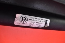 ролета багажника 1K9867871B vw Golf 5 V универсал 03-09