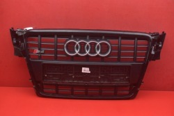 решетка радиатора черный 8K0853651B Audi A4 B8 07-11