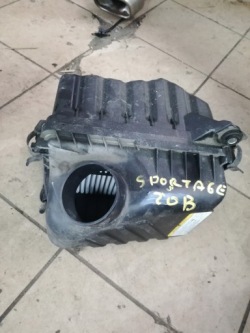 kia SPORTAGE II 2004 - 2010 год 2.0b корпус салонного фильтра Воздух