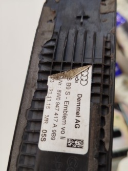молдинг порога передний левый Audi A4 B9 8W0947417A , led , .