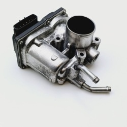 ДРОССЕЛЬНАЯ ЗАСЛОНКА SMART FORFOUR и 1.1 Бензин MN149258 NR203