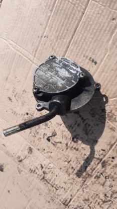 насос вакум MERCEDES W168 1.7d A6682300165