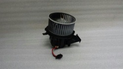 Audi A6 4F C6 4F0820021A Fan