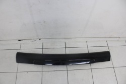 Range Rover Sport L320 05R- накладка молдинг крышки багажника зад