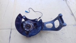 поворотный кулак 28Z CITROEN C5 III X7 1.6 07-