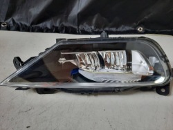 volvo XC60 II XC90 32337365 ГАЛОГЕН свет противотуманки правое