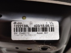 кресло передний левый черный MERCEDES C W204 2008–2014