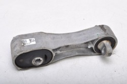 BMW 2 F44 GRAN Купе лапа Двигателя кронштейн