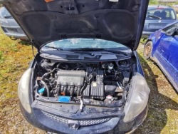 Honda JAZZ петля задних дверь задняя 2005 1.2л