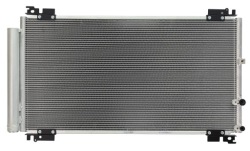 радиатор кондиционера, конденсатор lexus IS II 05- 2.2 220d 8846053040