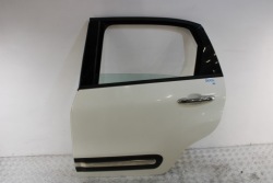 дверь левая задняя Комплектная FIAT 500L 500 л xl