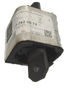 mercedes-benz oe A639 242 0013 подушка коробки МКПП