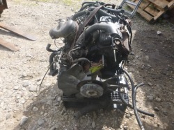 Chevrolet SILVERADO 1999 5.7 Двигатель