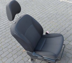 кресло передняя правая subaru Forester III