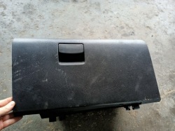 subaru XV 12R бардачок пассажира 66123FJ010