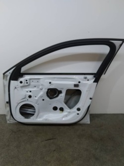 дверь правая передняя LS9R Audi A3 III (2013- 2020) 8V