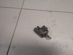 Audi OE 06E906517A клапан вентиляции, бачок Топлива