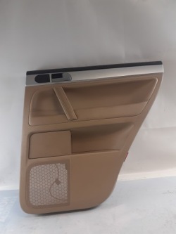 vw TOUAREG 7L дверные карты задний правый 7L6867212BQ