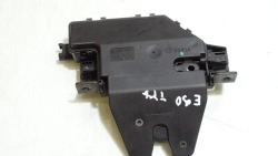 BMW OE 8196401 замок крышки багажника