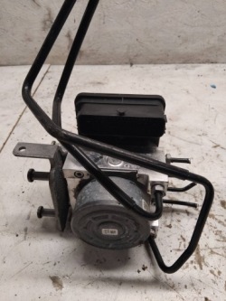 mercedes-benz oe A2539011400 насос abs
