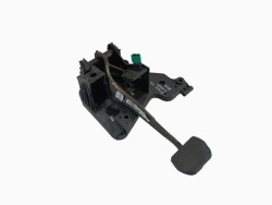 педаль Сцепление тормоза peugeot 407 9660185480