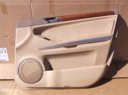MERCEDES W164 ML GL дверные карты правый передний