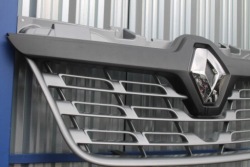 renault MASTER III 2014 решетка радиатора