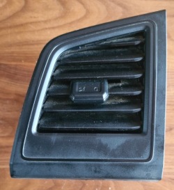 vw T6 7E 15-20R воздухозаборник жалюзи потока воздуха левый 7E1819203G