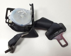 ремень безопасности правый зад mazda TK-AB2-EH795