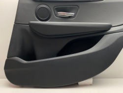 BMW 2 F46 дверные карты led алюминий