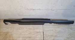 FERRARI 812 GTS молдинг порога порог RH 88068800 88068610