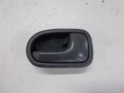 mazda 323 V BA 323S ручка двери внутренняя зад