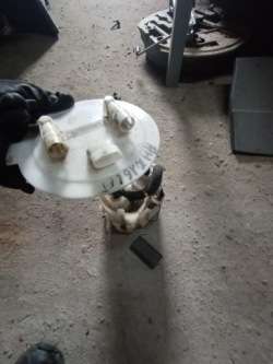 opel Astra H 1.6 Z16LET топливный насос