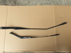 рычаг рычаги FIAT PUNTO 2008- 51701423 правое