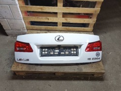 крышка багажника lexus IS 2 220D 077