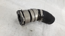 vw PASSAT B6 шланг труба интеркулера 5N0145828D