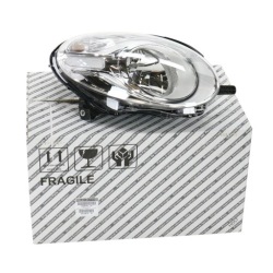 Фара правая FIAT 500L 500 л 52089190