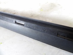 SKODA IV 4 молдинг Стекла лоб правая 3P0854328