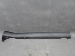 kia SOUL II 14- молдинг порога правая оригинал