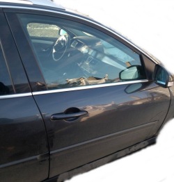 renault LAGUNA III дверь правая передняя Комплектная TE866