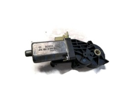 MERCEDES W251 06r моторчик регулировки кресло правый 0390203213
