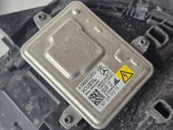 фара передняя правая европа MERCEDES W204 ксенон A2048203639