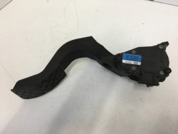 Audi A6 C5 РЕСТАЙЛИНГ педаль газа тормоза комплект 8D1723523N